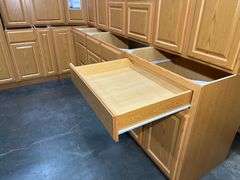 Regal Oak Kitchen Cabinet Set 12'x12'