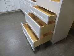 Arcadia White Kitchen Cabinet Set 12'x15'