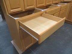 Regal Oak Kitchen Cabinet Set 12'x15'