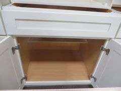 Arcadia Linen Kitchen Cabinet Set 10'x16'x10'