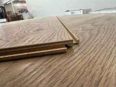 Haybridge Oak Laminated Flooring 10mmx7"x25"