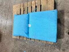 Deep Seating Outdoor Lounge Chair Cushion in Pool Blue Leala 3x$
