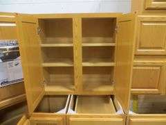 Regal Oak Kitchen Cabinet Set 12'x15'