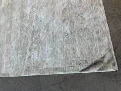 Area Rug 9'x12'