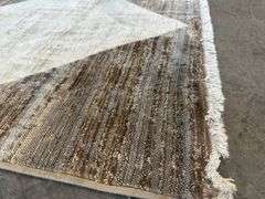 Area Rug 9'x12'