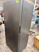 33 Inch Wide 20 Cu. Ft. Free Standing Upright Full Size Freezer