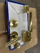 Polished Brass Capri Entrance Handleset