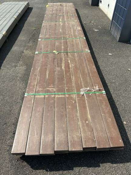 Brown Composite Decking 1"x6"x20'