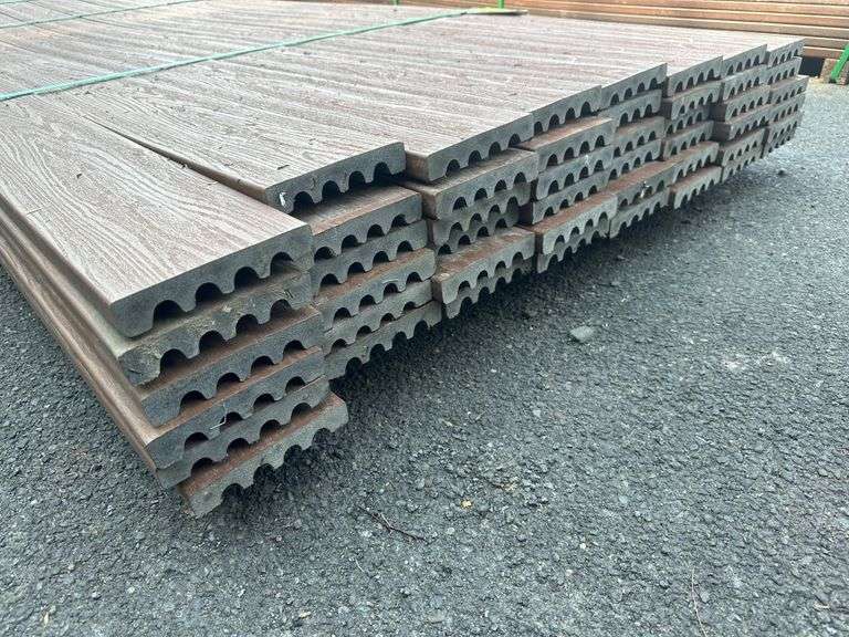 Brown Composite Decking 1"x6"x20'