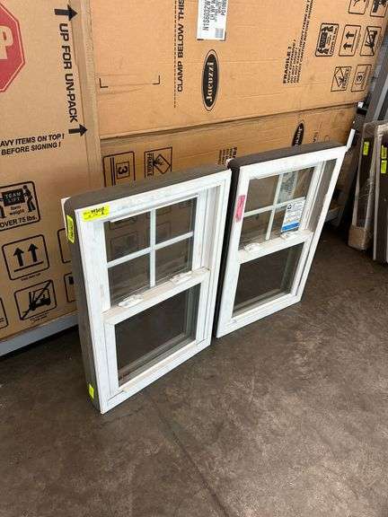 4 White Vinyl Double Hung 4 Lite Windows 20"x30"