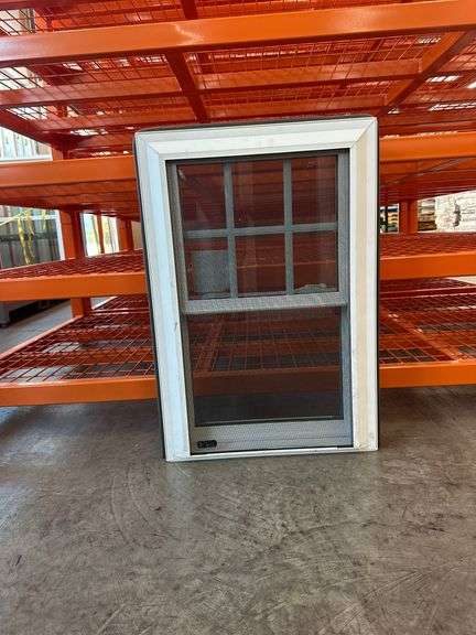 White Vinyl Double Hung 6 Lite Window 21 1/2"x31 3/4"