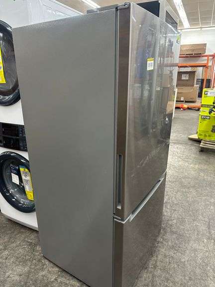 Vissani 18 7 Cu Ft Bottom Freezer Refrigerator In Stainless Steel