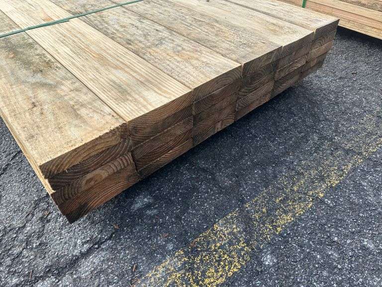 Southern Yellow Pine Dimensional Lumber 2"x8"x20'