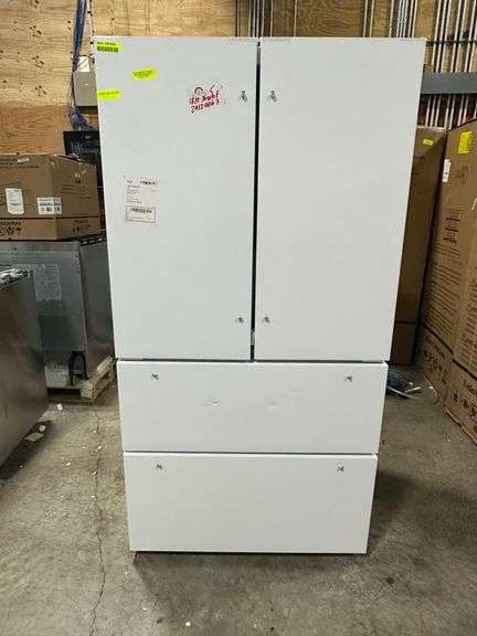 Forno Espresso Moena 36-inch 19.2 Cu.ft French Door Refrigerator in White with Antique Brass Handle