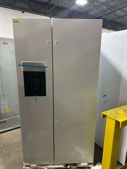 FORNO Espresso Salerno 36" 20 cu. ft. Side-By-Side Refrigerator with Water and Ice Dispenser in Whit