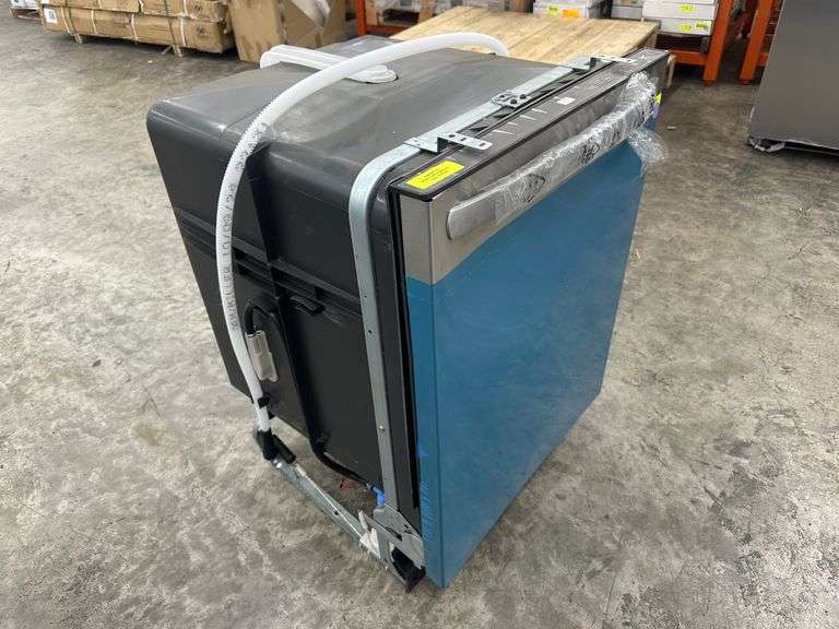 Frigidaire 24" Dishwasher