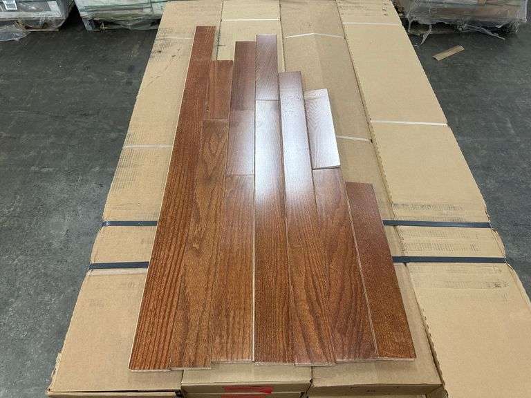 Mocha 3/4"x3 1/4"xRL Prefinished Hardwood Flooring
