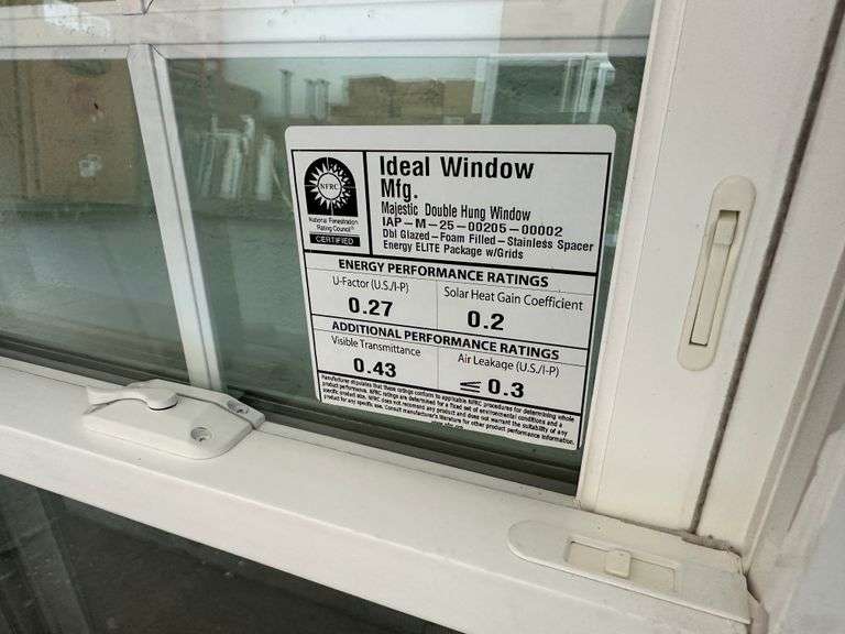 4 White Vinyl Double Hung 4 Lite Windows 20"x30"