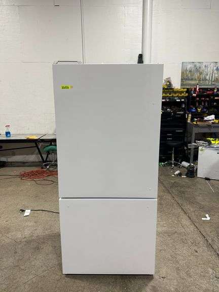 Forno Milano 31 in. White Bottom Freezer Refrigerator with Ice Maker