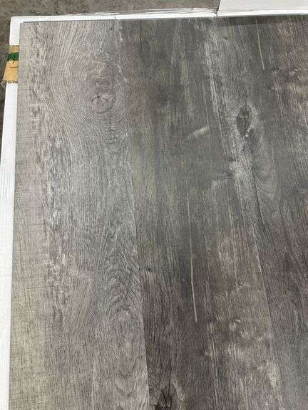 Terrain SPC Flooring 7"x48"