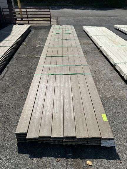 Brown Composite Decking 5/4"x6"x20'