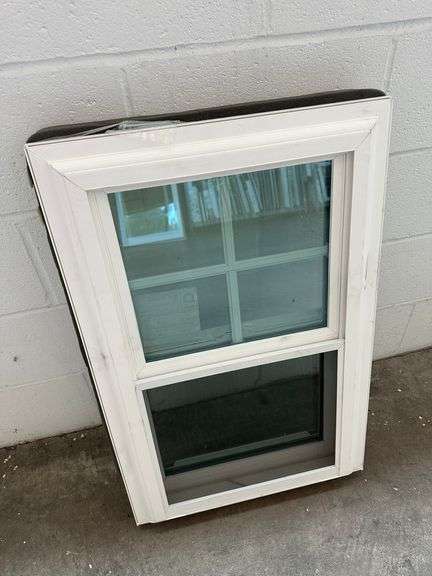 4 White Vinyl Double Hung 4 Lite Windows 20"x30"