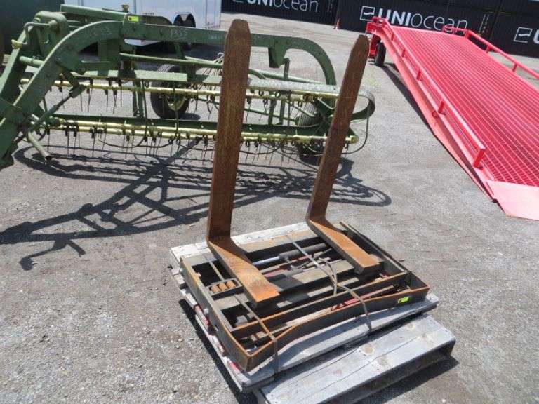 Hydraulic 42" Pallet Forks - Bent Slide Arm