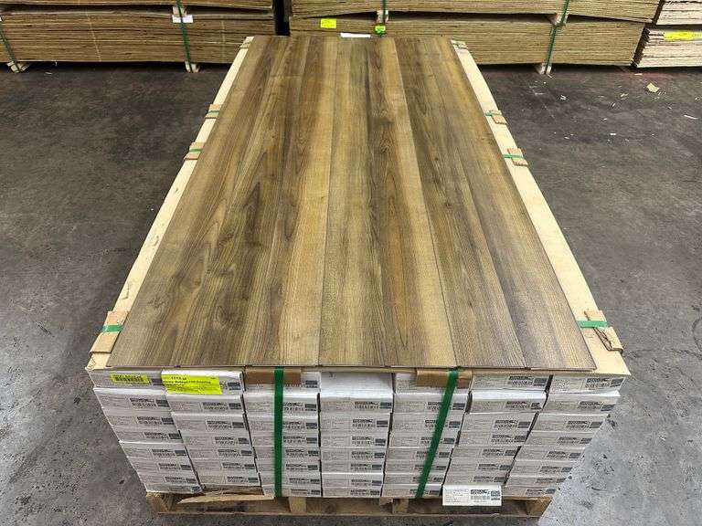 Honey Rubbed LVP Flooring 7MMx5"x72"