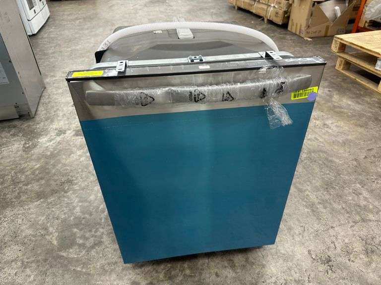 Frigidaire 24" Dishwasher
