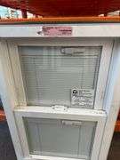 White Vinyl Double Hung Window With Mini Blinds 20"x30"