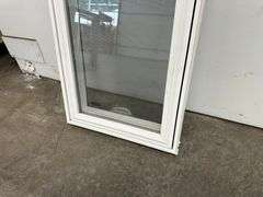 White Vinyl Chelsea Casement Window 15 9/16"x25 9/16"