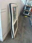 White Vinyl Double Hung Window 27 3/4x45 3/4"
