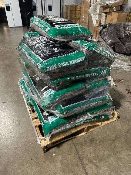 Timberline 2 cu. ft. Pine Bark Bagged Nuggets(20x$)