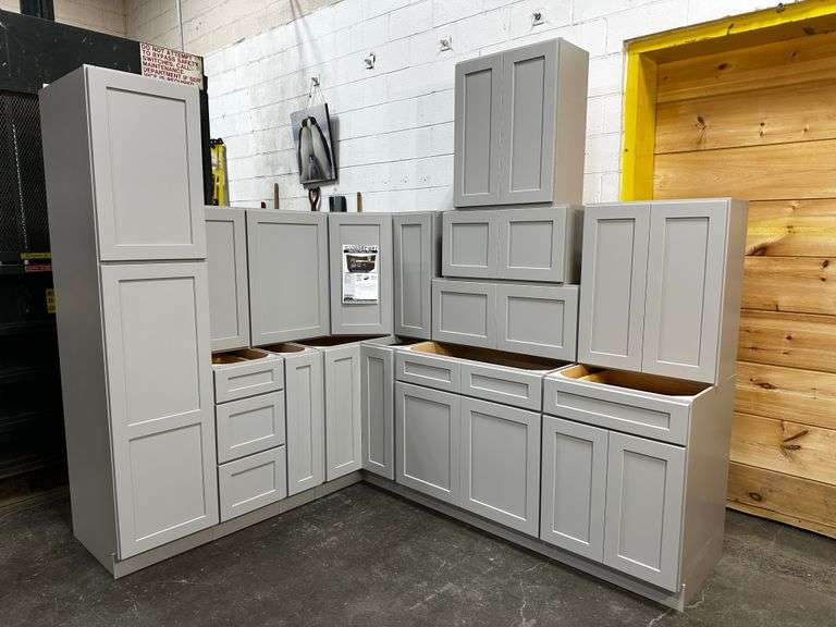 Stone Harbor Gray Kitchen Cabinet Set 10'x12'