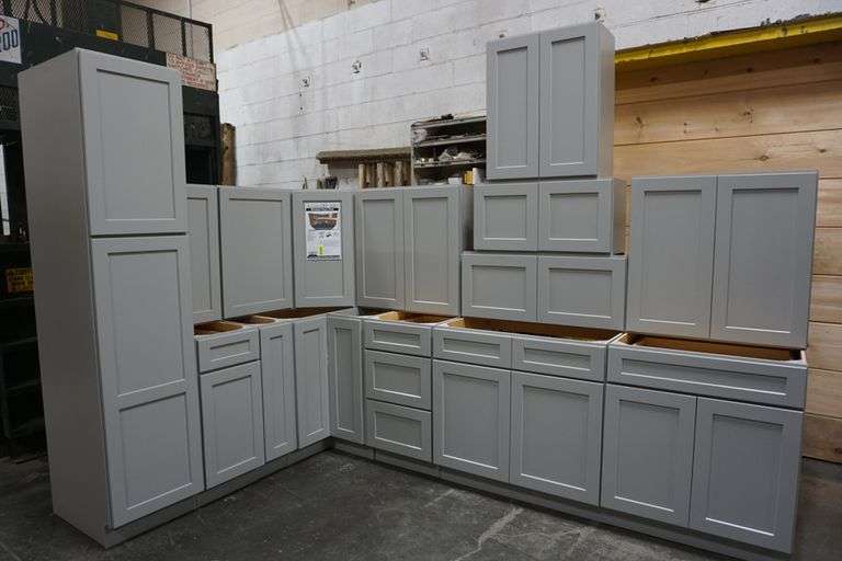 Stone Harbor Gray Kitchen Cabinet Set 12'x12'