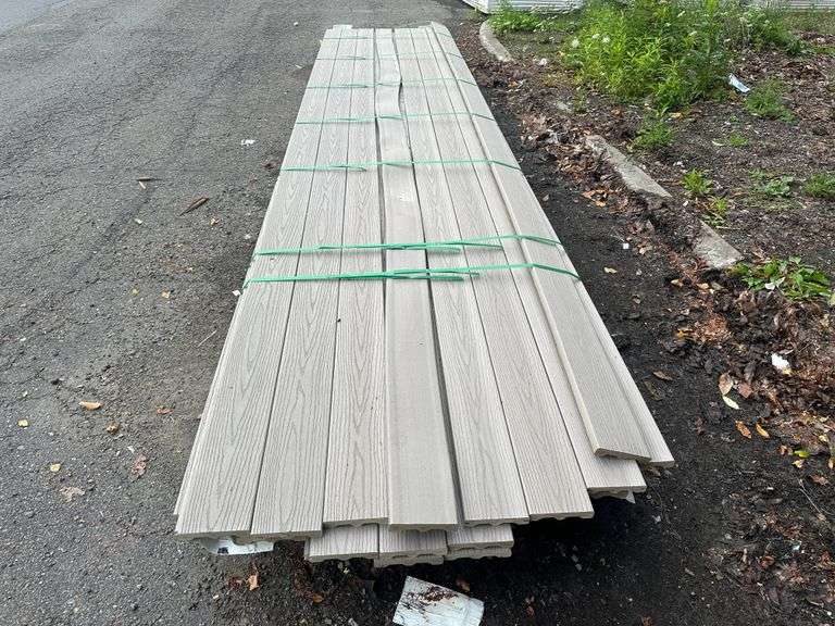 Gray Composite Decking 5/4"x6"x16'