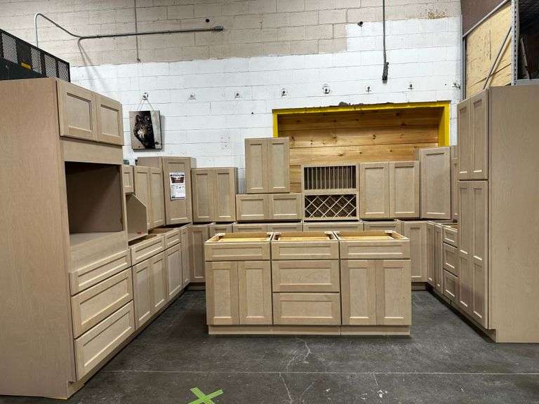 Sonoa Wheat Kitchen Cabinet Set 10'x16'x10'