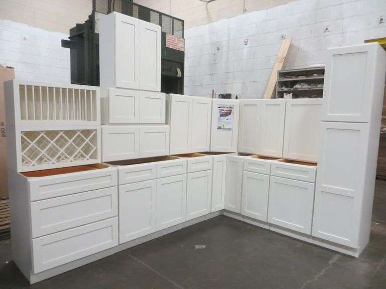 Arcadia Linen Kitchen Cabinet Set 10'x15'