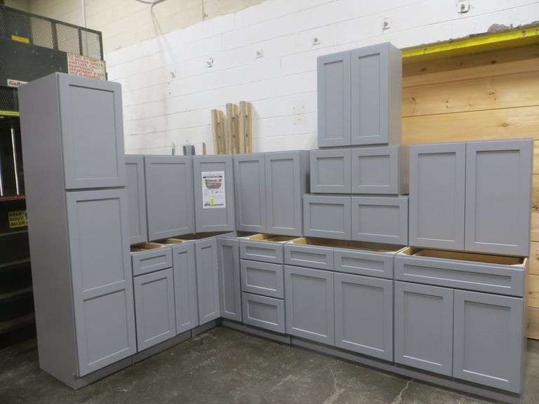 Pacific Gray Kitchen Cabinet Set 12'x12'