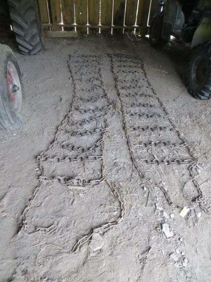 Double Ring Tractor Chains - Nice