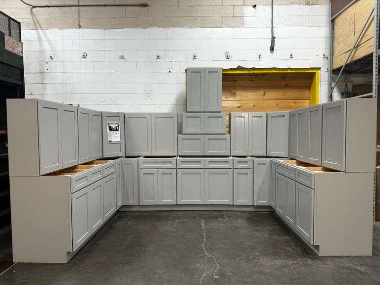 ASSEMBLED Stone Harbor Gray Kitchen Cabinet Set 10'x14'x10'