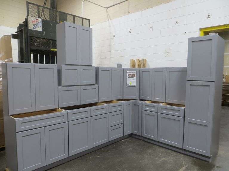 Pacific Gray Kitchen Cabinet Set 10'x15'