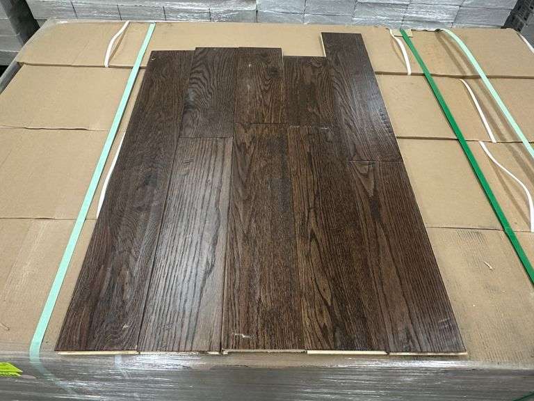 Weathered Red Oak Engineered Hardwood Flooring 1/2"x5"xRL