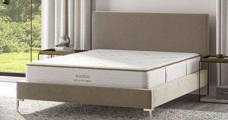 Saatva Memory Foam Hybrid King Mattress Online Retail: $2499