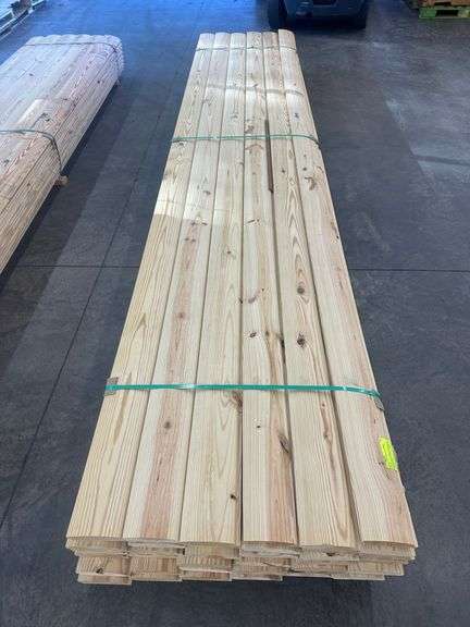 Southern Yellow Pine D-Log Siding 2"x8"x16'