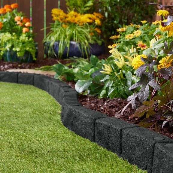 SmartLoc Black Rubber Landscape Edging Section 48"x4'