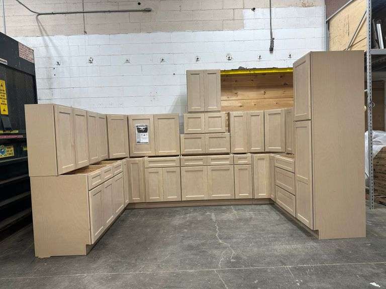 Sonona Wheat Kitchen Cabinet Set 10'x14'x10'