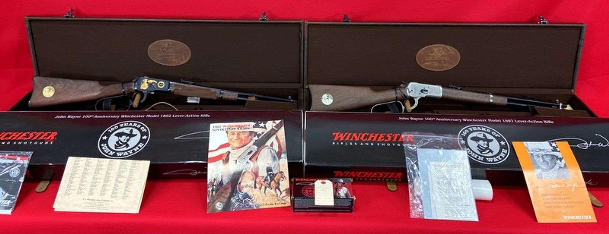 John Wayne 100周年記念コレクション John Wayne 100th Anniversary Limited Edition Matched Pair Of 1892