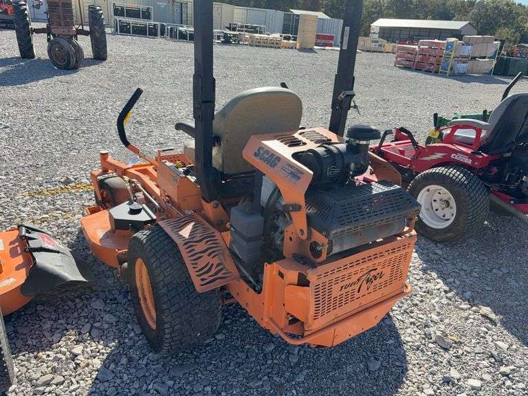 Scag Turf Tiger, Liquid Cooled, Kawasaki Gas Engine, 820 Engine Hours, 61” Deck, Deck has been repainted, Starts and Runs,