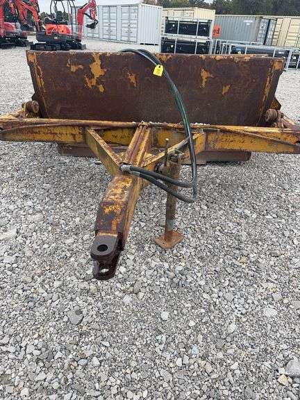 1 1/2 Yard Dirt Scraper, Newer Hoses , Good Cutting Edge, Decent Tires, Frost Bit, Jack Is Frozen